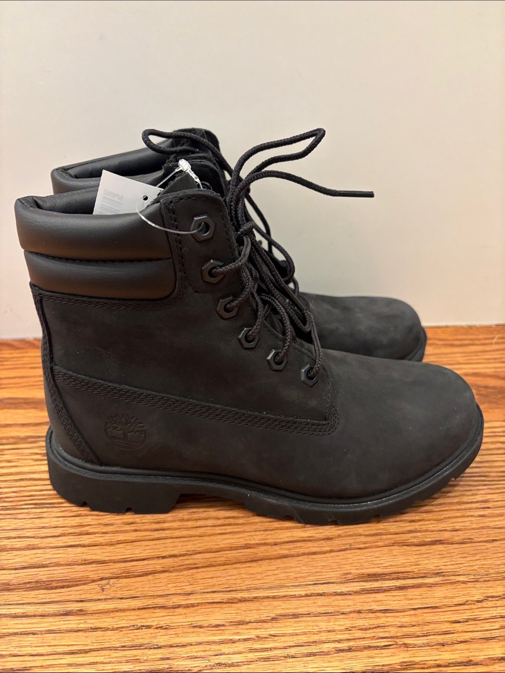Timberland Waterproof Women's Boots size 6.5 New